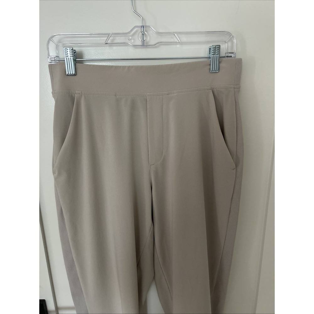 Athleta Brooklyn Ankle Pants Womens 6 Beige Zip Pockets Elastic Waist NWOT - Picture 4 of 11